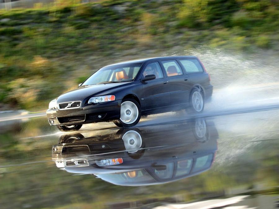  Volvo V70 R 2000 года  (фото 6 из 23)